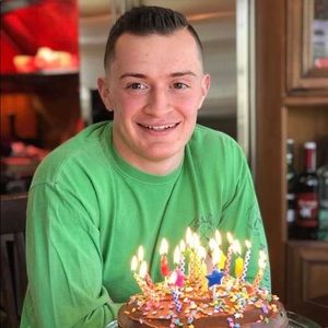 Meet your Posher, Cameron